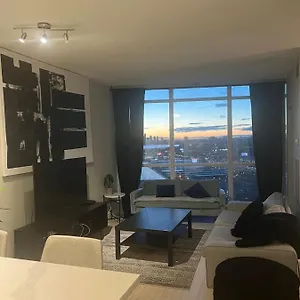 cozy-fort-york-condo.niagara-fallshotels.com/